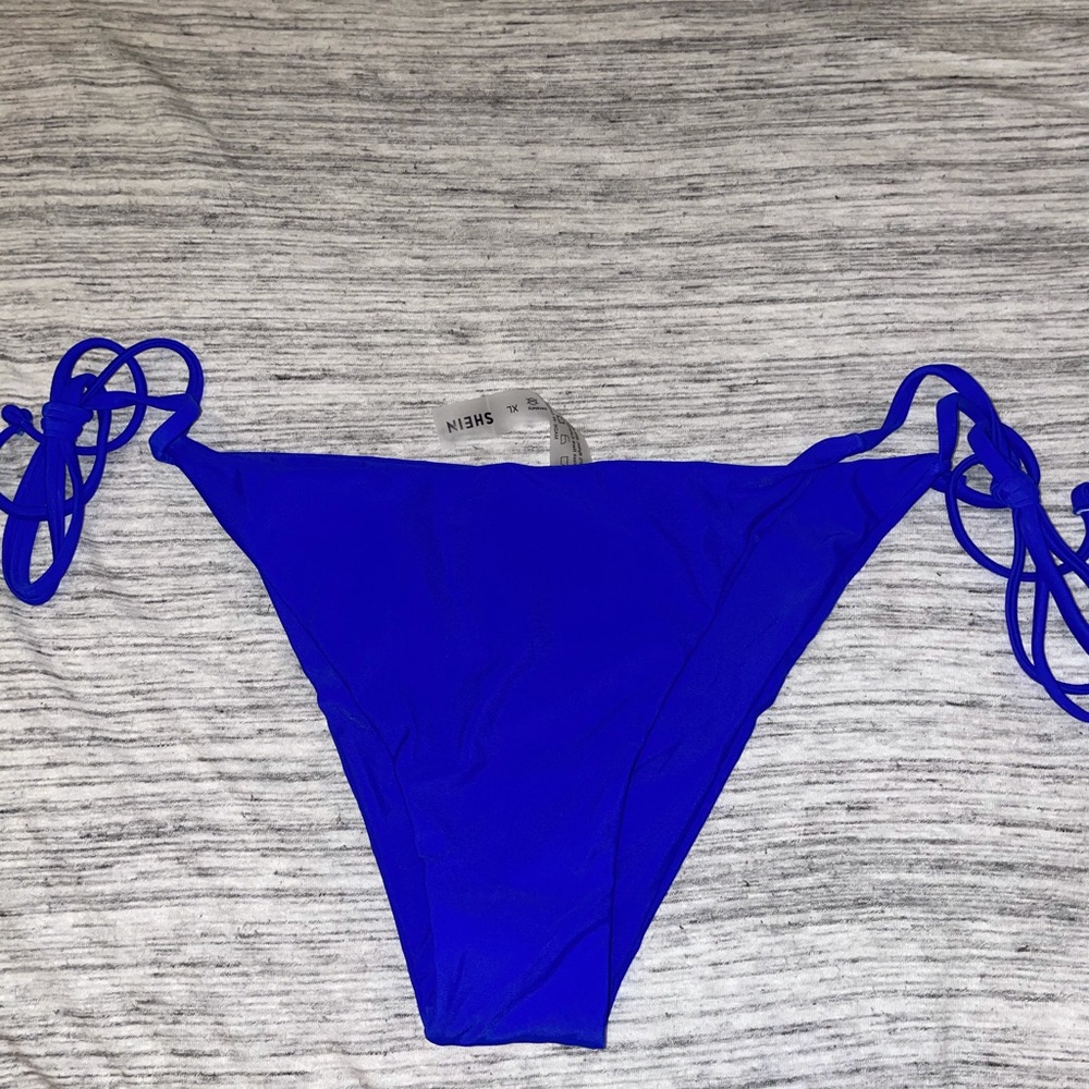 Brand New Shein bottoms never worn